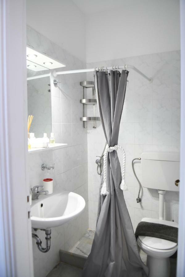 Dryades Family Hotel Drios Luaran gambar