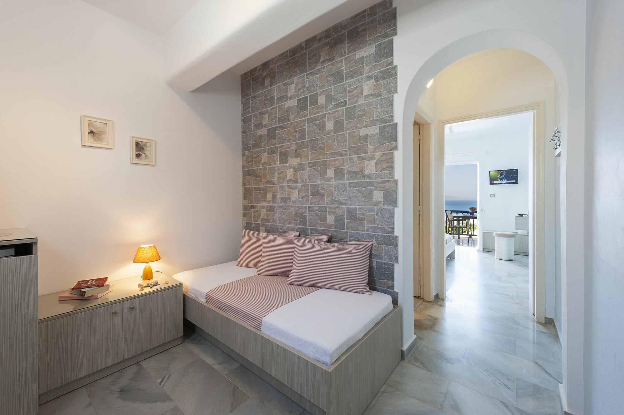 Dryades Family Hotel Drios Luaran gambar